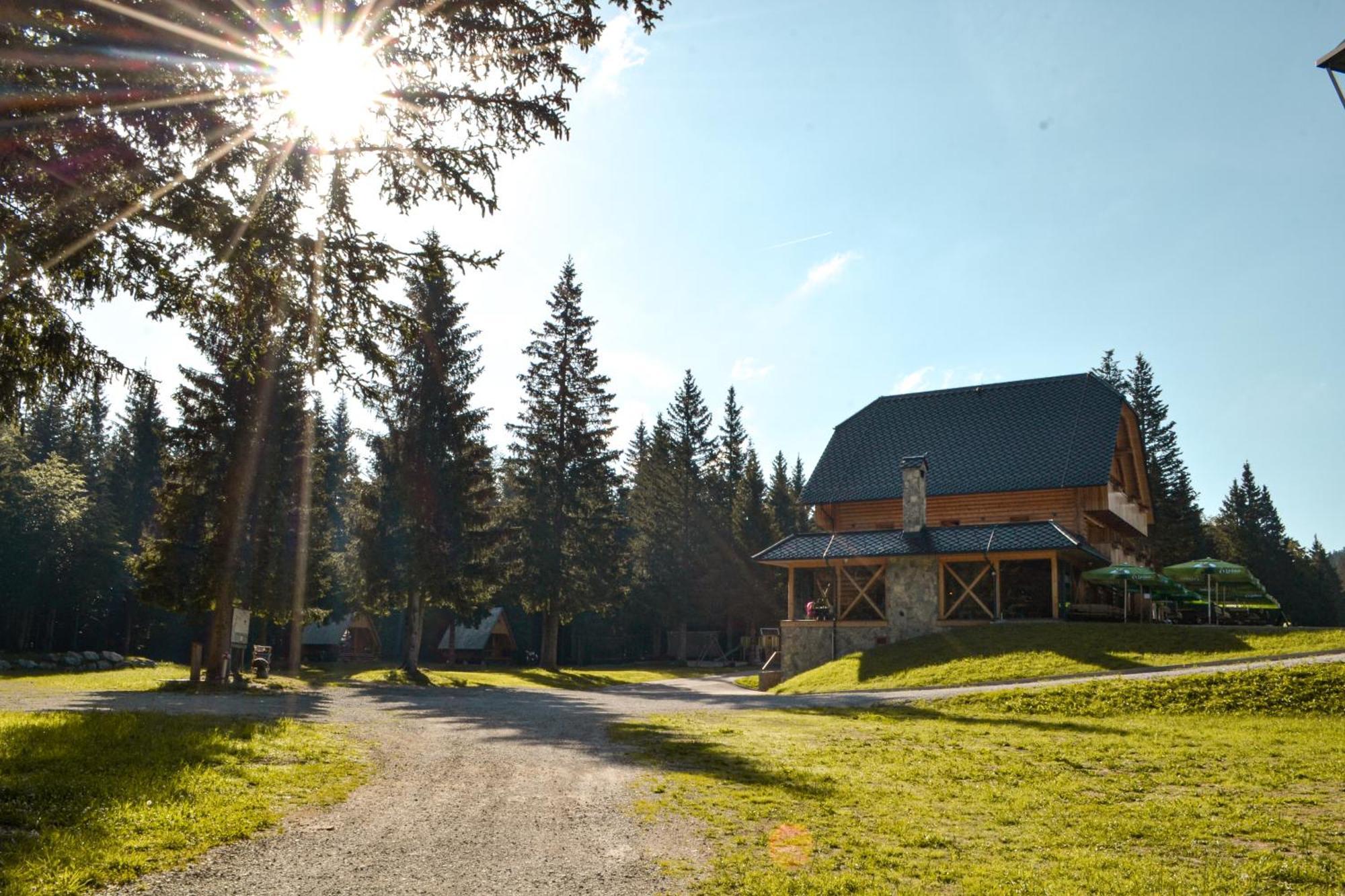 Guesthouse Lajnar Zgornja Sorica Exteriér fotografie