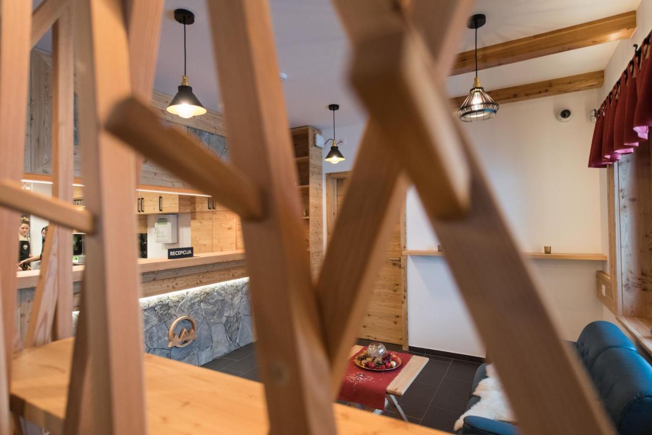 Guesthouse Lajnar Zgornja Sorica Exteriér fotografie